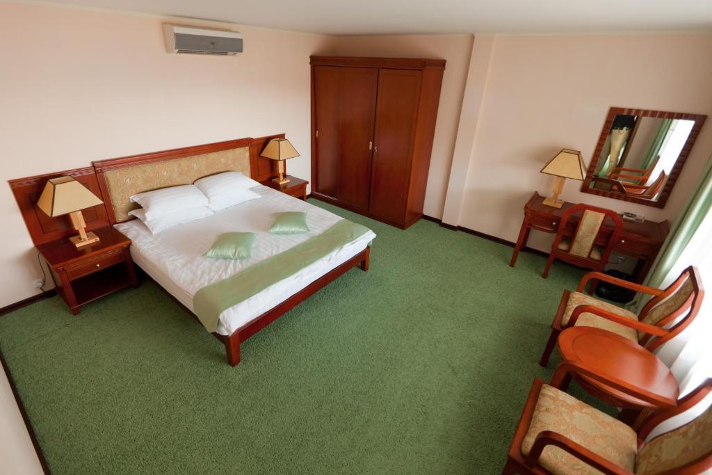 Morelux Boutique Hotel Kapchagay Rom bilde