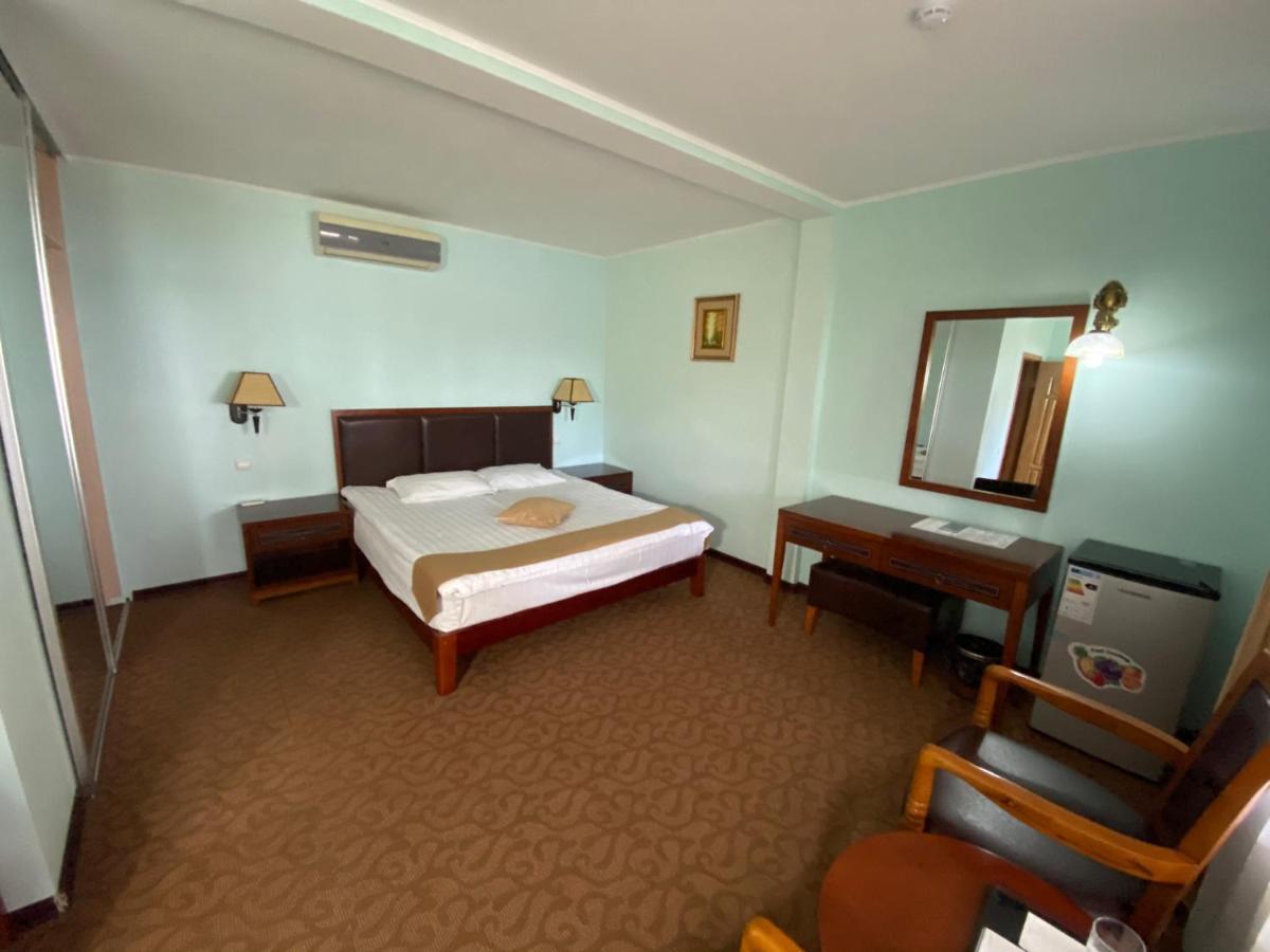 Morelux Boutique Hotel Kapchagay Eksteriør bilde